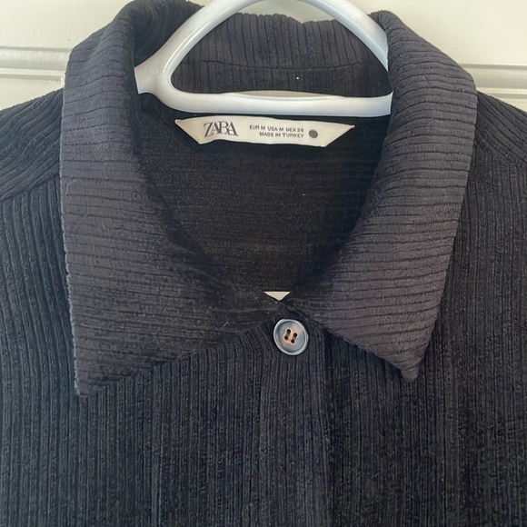Zara corduroy pinstripe blouse - Picture 2 of 7
